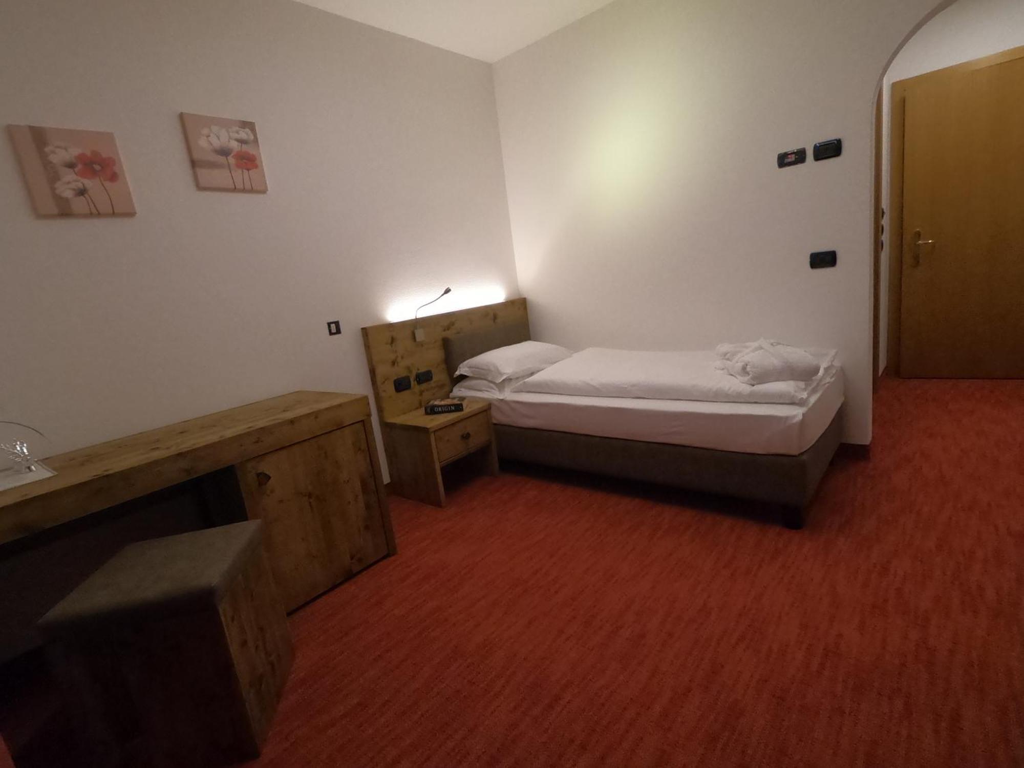 Hotel Cristallo Canazei Esterno foto