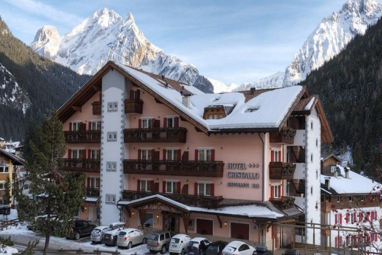 Hotel Cristallo Canazei Esterno foto