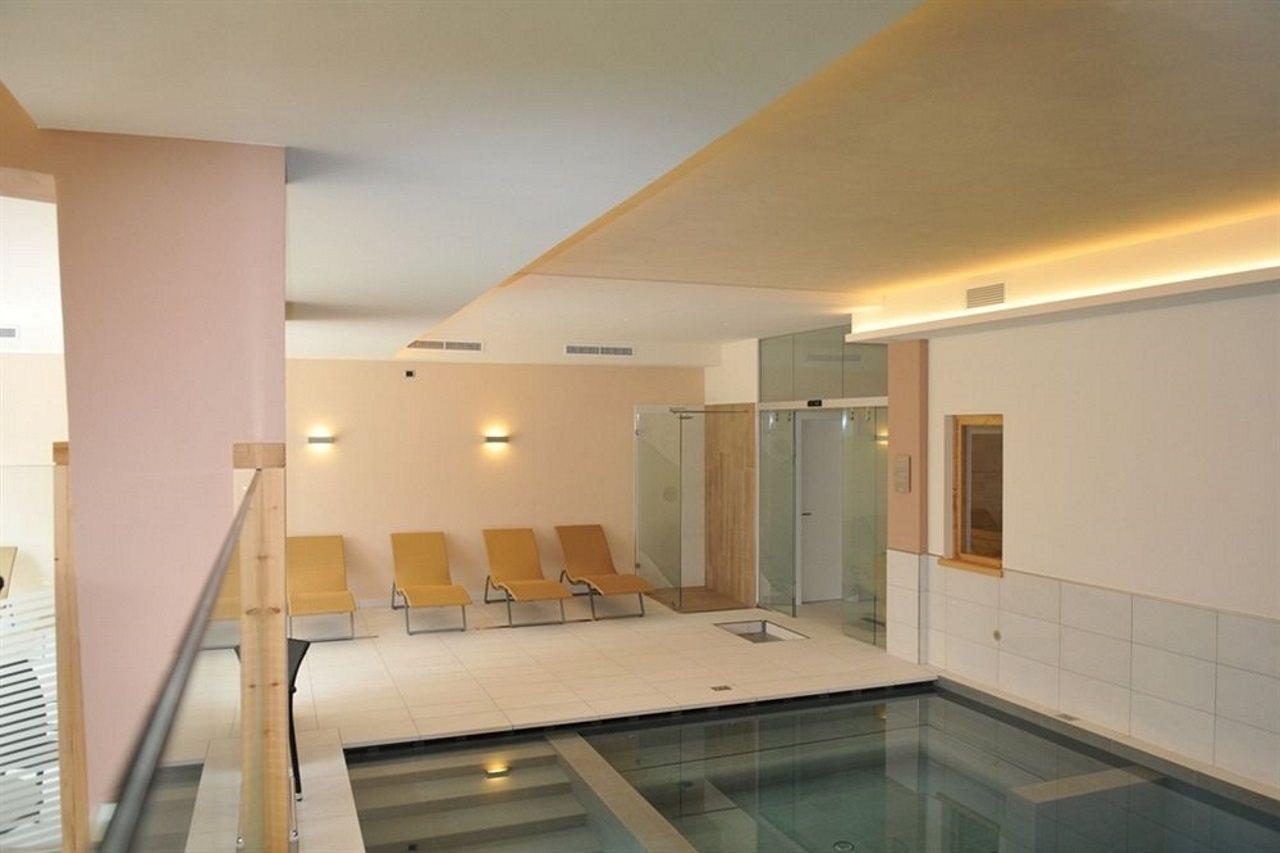 Hotel Cristallo Canazei Esterno foto